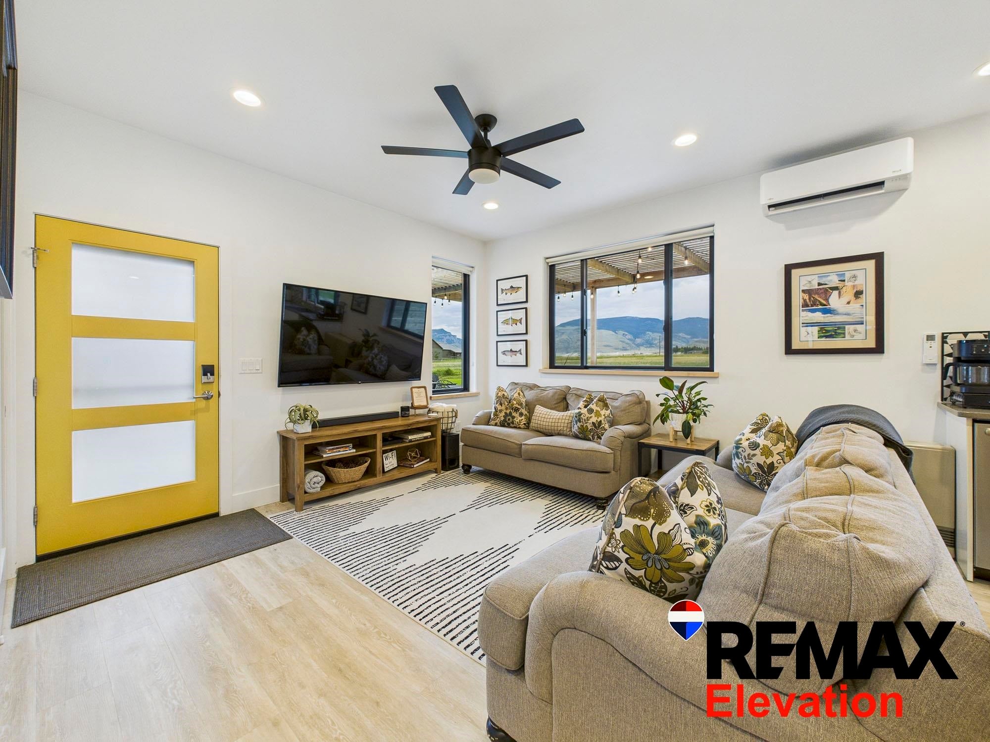 Cody, Wyoming, 82414, United States, 2 Bedrooms Bedrooms, ,1 BathroomBathrooms,Residential,Active,1877807