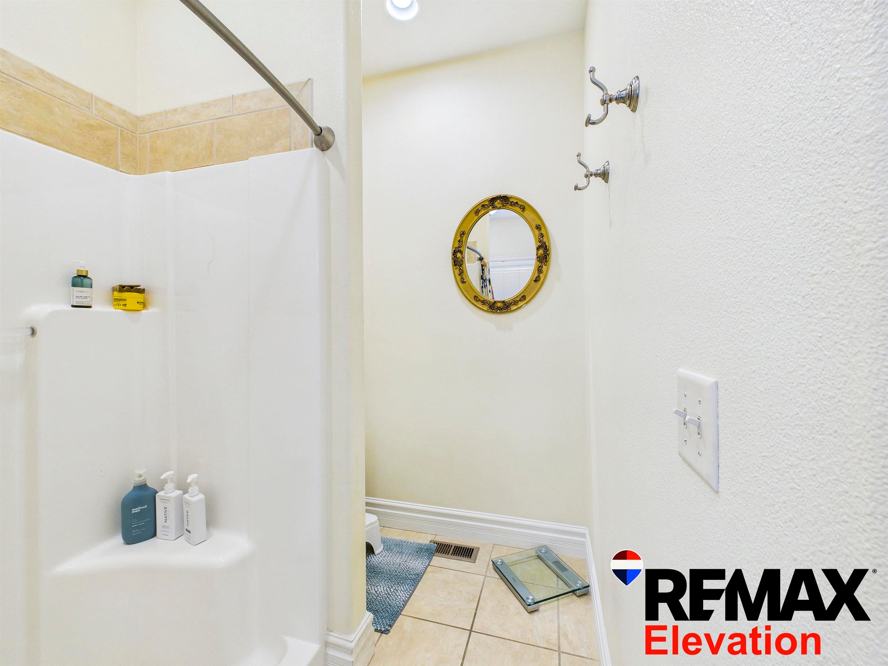 Cody, Wyoming, 82414, United States, 7 Bedrooms Bedrooms, ,5 BathroomsBathrooms,Residential,Active,1701950