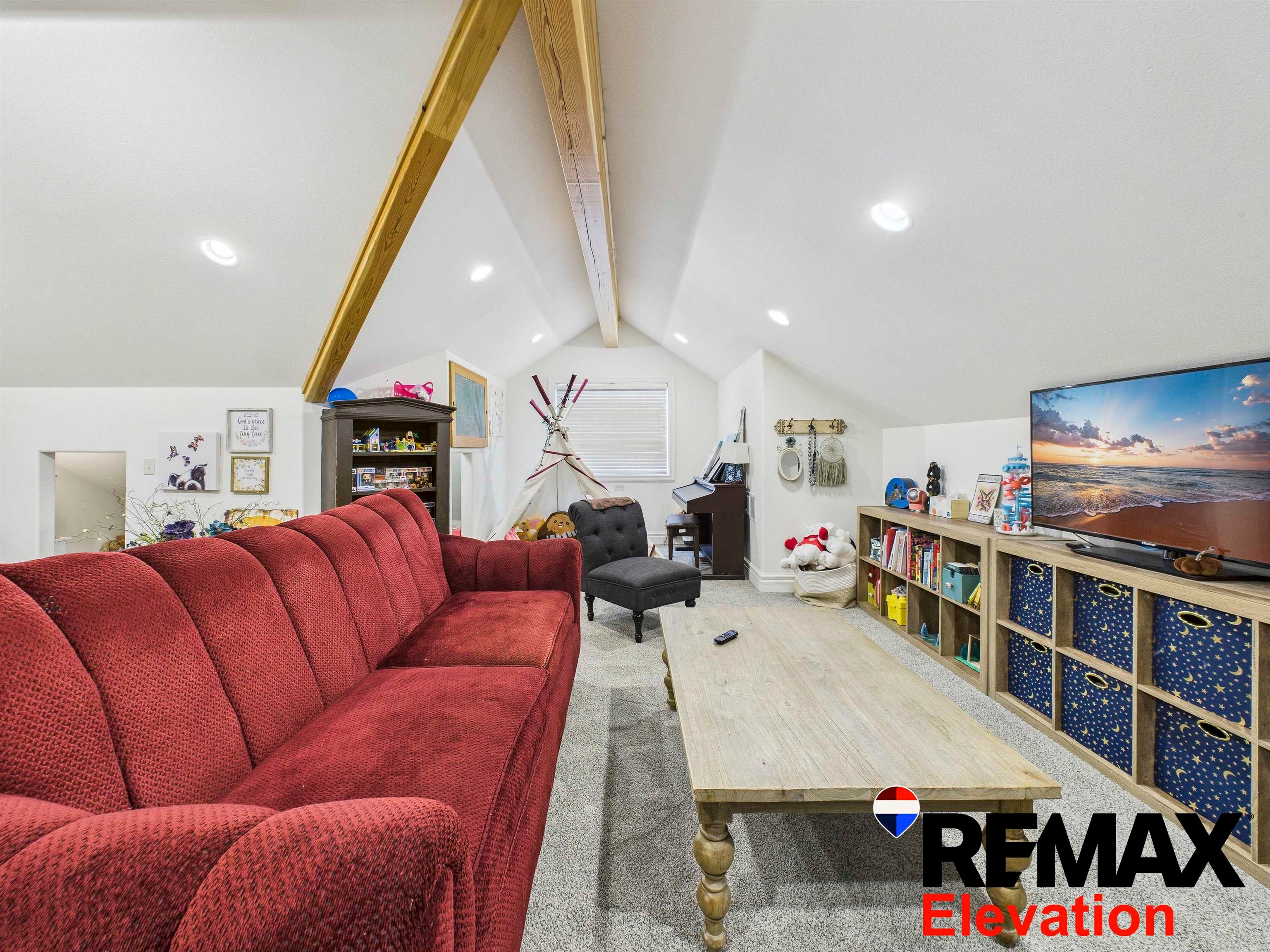 Cody, Wyoming, 82414, United States, 7 Bedrooms Bedrooms, ,5 BathroomsBathrooms,Residential,Active,1701950