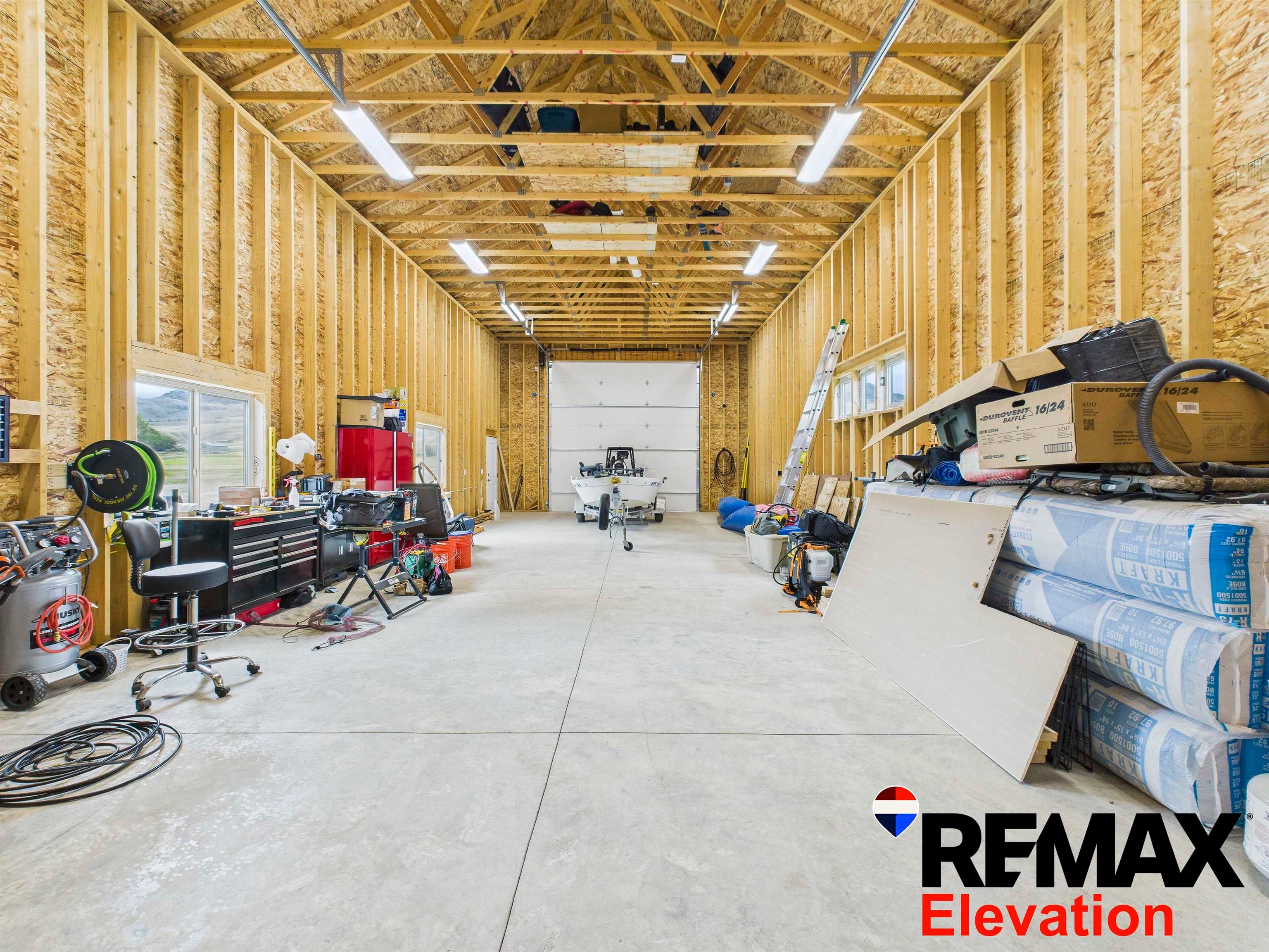 Cody, Wyoming, 82414, United States, 4 Bedrooms Bedrooms, ,4 BathroomsBathrooms,Residential,Active,1898213