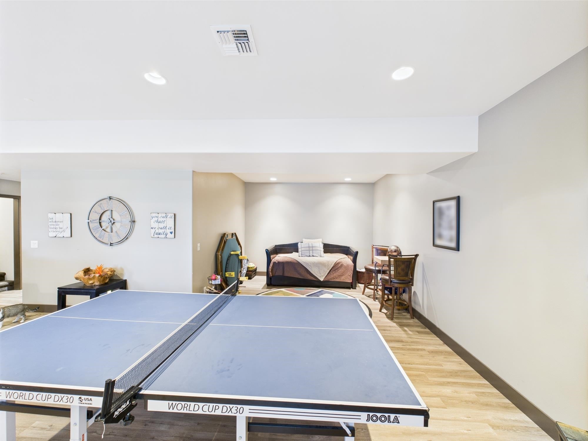 Cody, Wyoming, 82414, United States, ,6 BathroomsBathrooms,Residential,Active,1820442