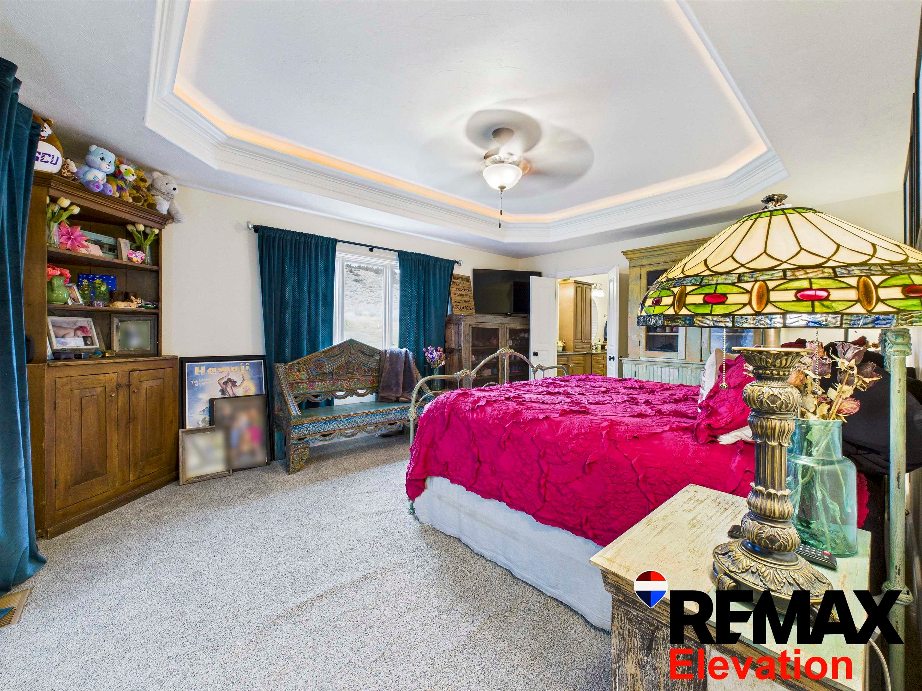 Cody, Wyoming, 82414, United States, 7 Bedrooms Bedrooms, ,5 BathroomsBathrooms,Residential,Active,1701950