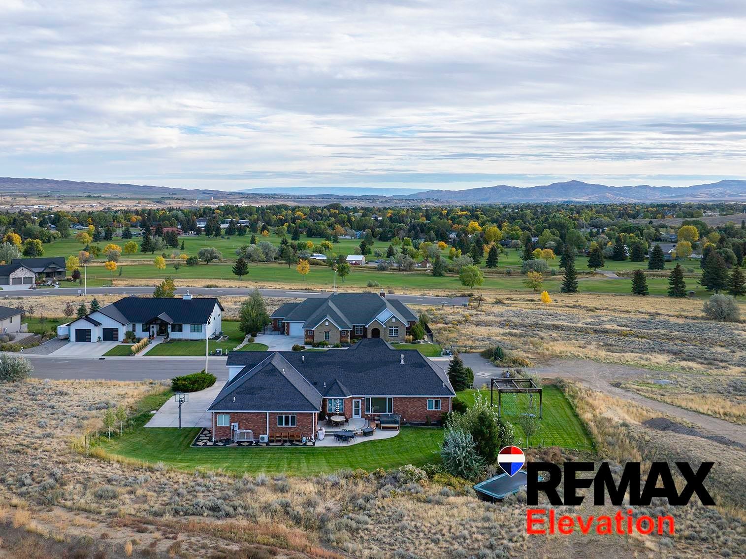 Cody, Wyoming, 82414, United States, 7 Bedrooms Bedrooms, ,5 BathroomsBathrooms,Residential,Active,1701950