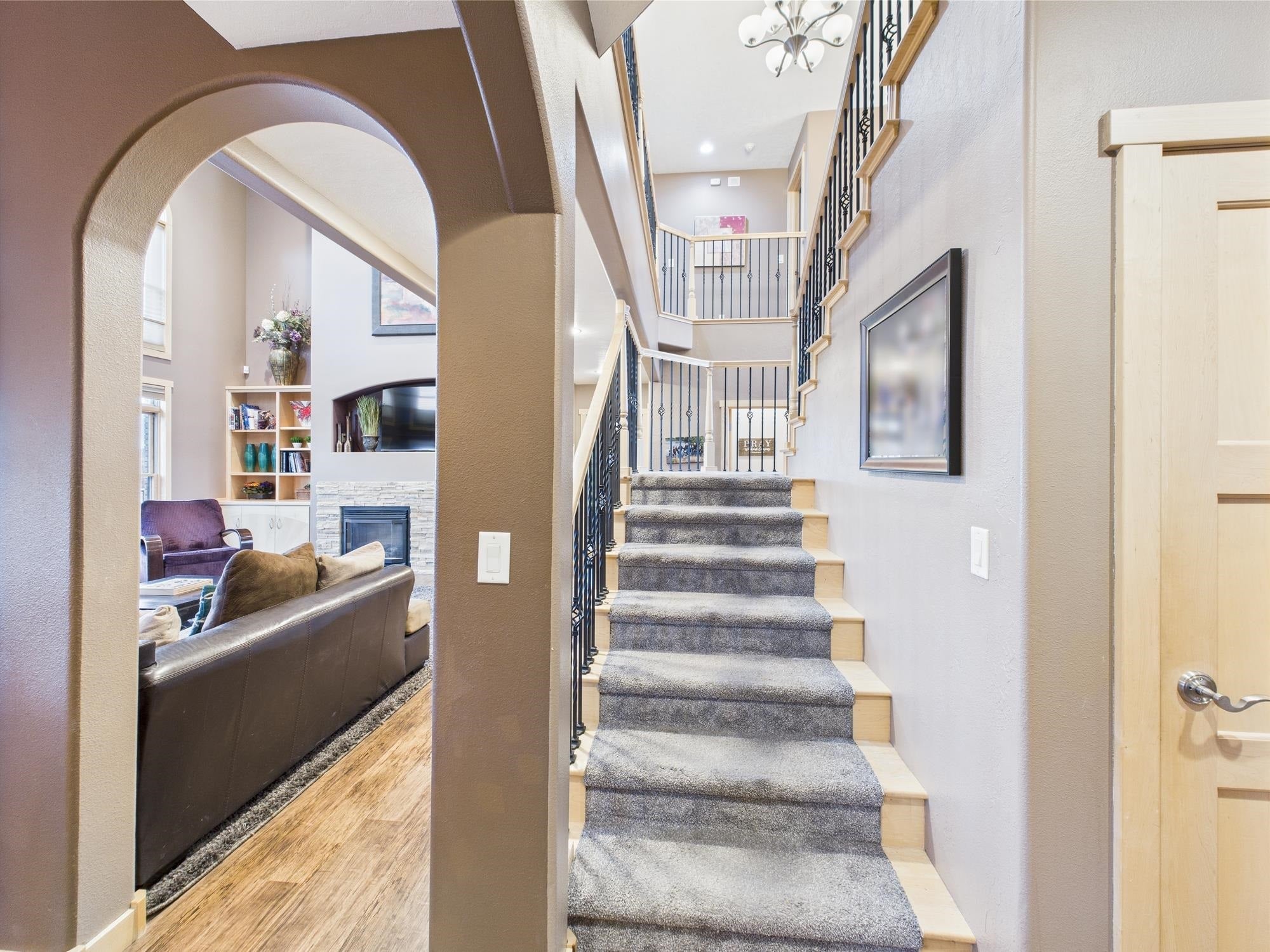 Cody, Wyoming, 82414, United States, ,6 BathroomsBathrooms,Residential,Active,1820442