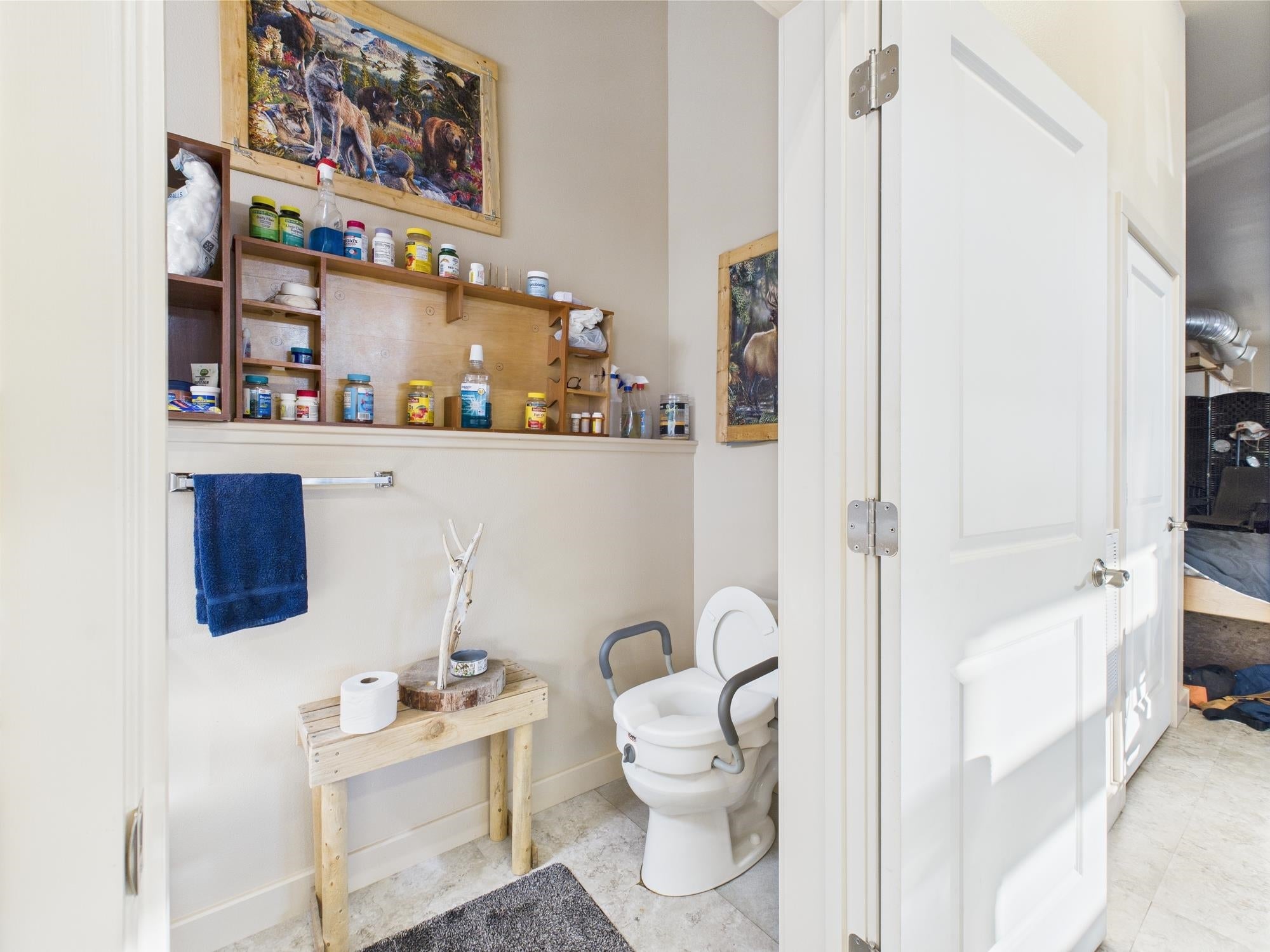 Cody, Wyoming, 82414, United States, ,6 BathroomsBathrooms,Residential,Active,1820442