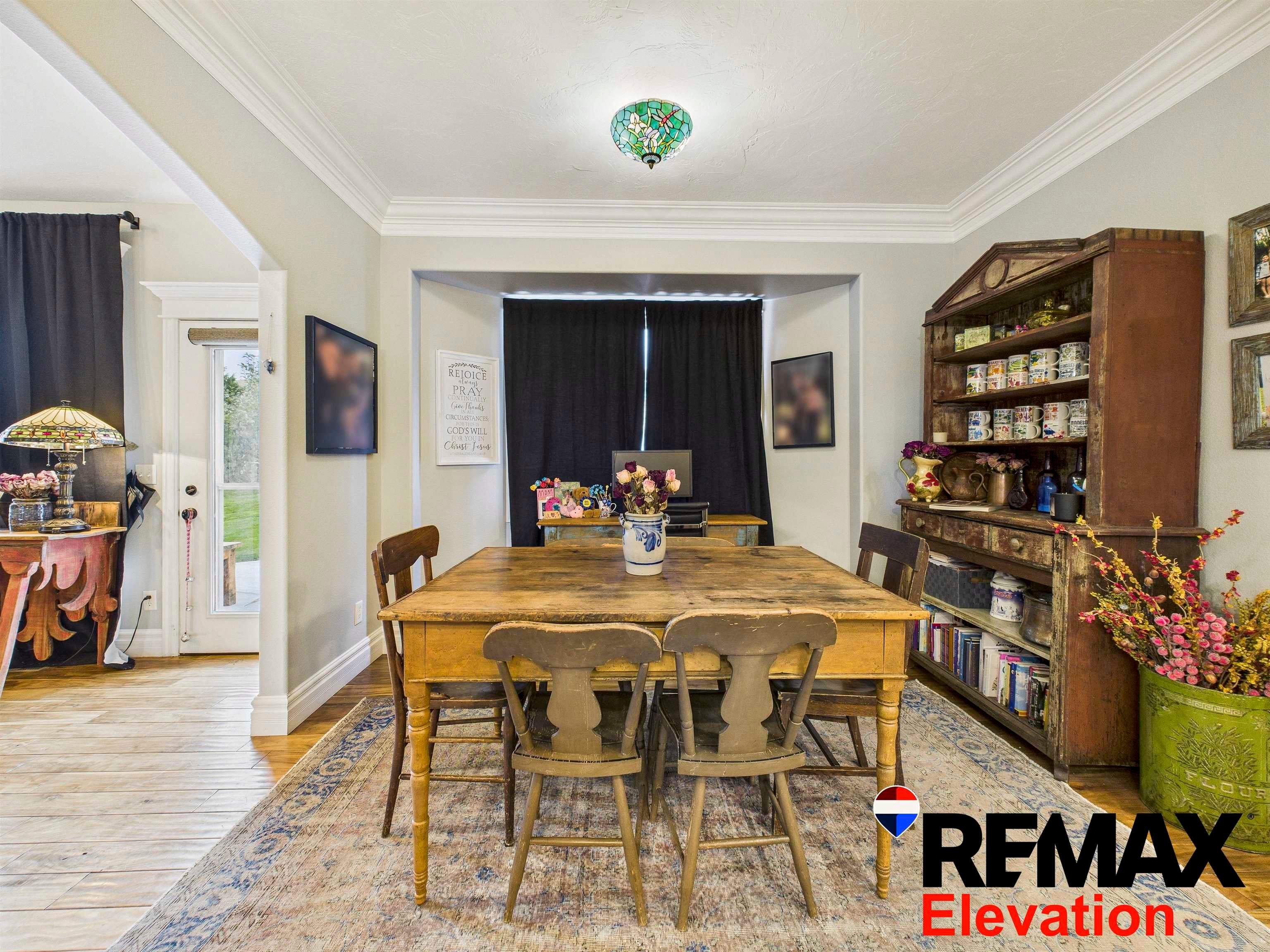 Cody, Wyoming, 82414, United States, 7 Bedrooms Bedrooms, ,5 BathroomsBathrooms,Residential,Active,1701950