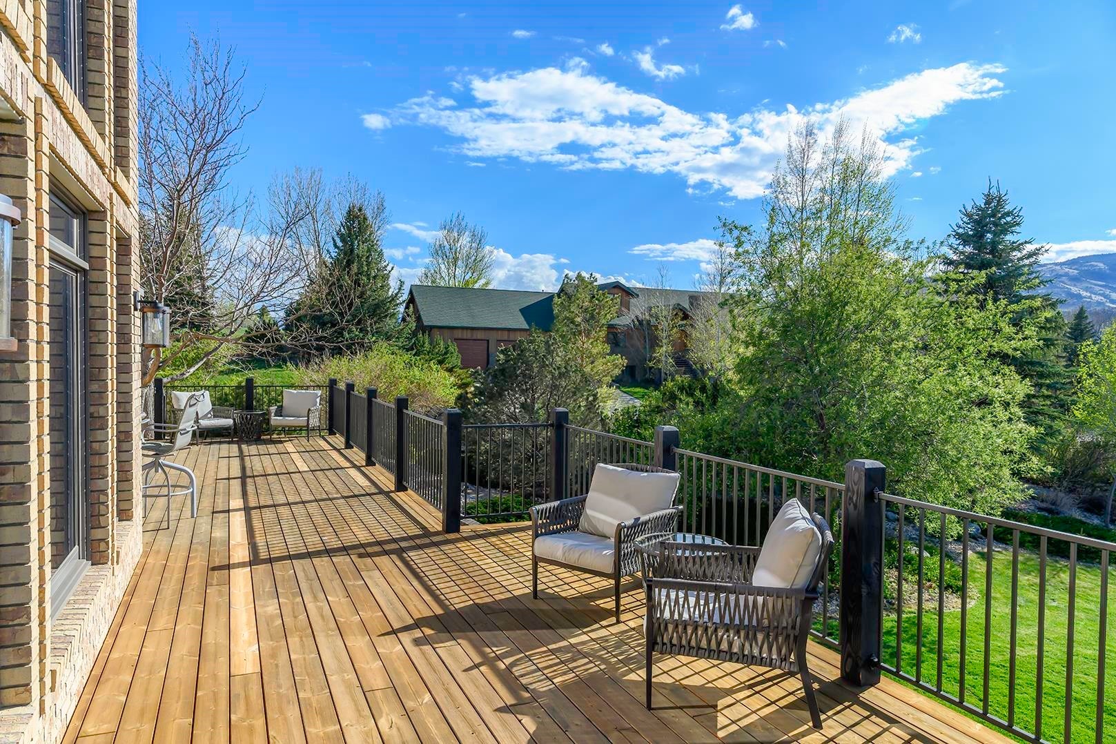 Cody, Wyoming, 82414, United States, ,6 BathroomsBathrooms,Residential,Active,1820442