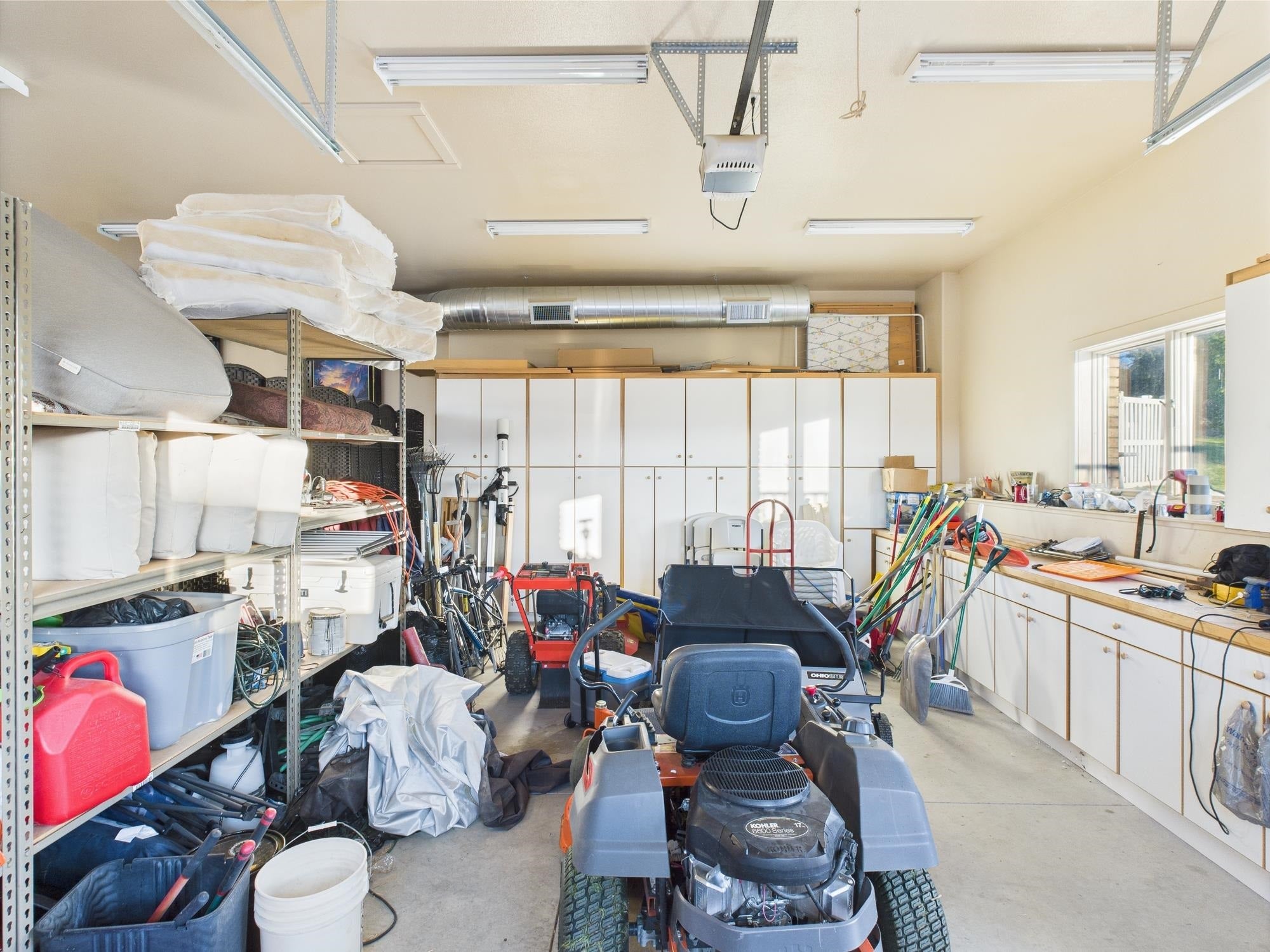 Cody, Wyoming, 82414, United States, ,6 BathroomsBathrooms,Residential,Active,1820442