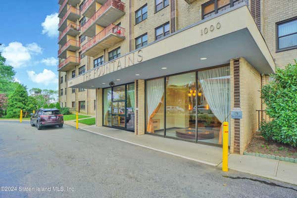 1000 CLOVE RD APT 2P, STATEN ISLAND, NY 10301 - Image 1