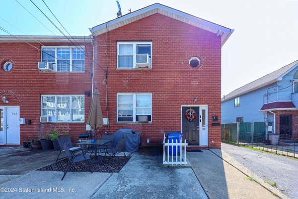 709 ANNADALE RD, STATEN ISLAND, NY 10312, photo 2 of 31