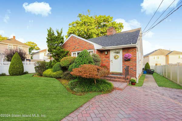 915 CARLTON BLVD, STATEN ISLAND, NY 10312 - Image 1