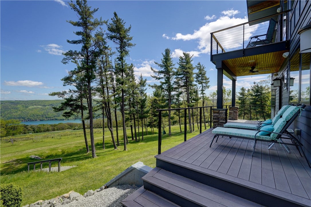 Hammondsport, New York, 14840, United States, 4 Bedrooms Bedrooms, ,5 BathroomsBathrooms,Residential,Active,1824033
