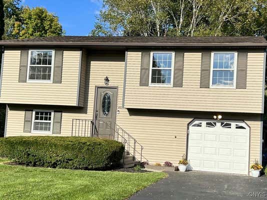 4013 MARLTON CIR, LIVERPOOL, NY 13090 - Image 1