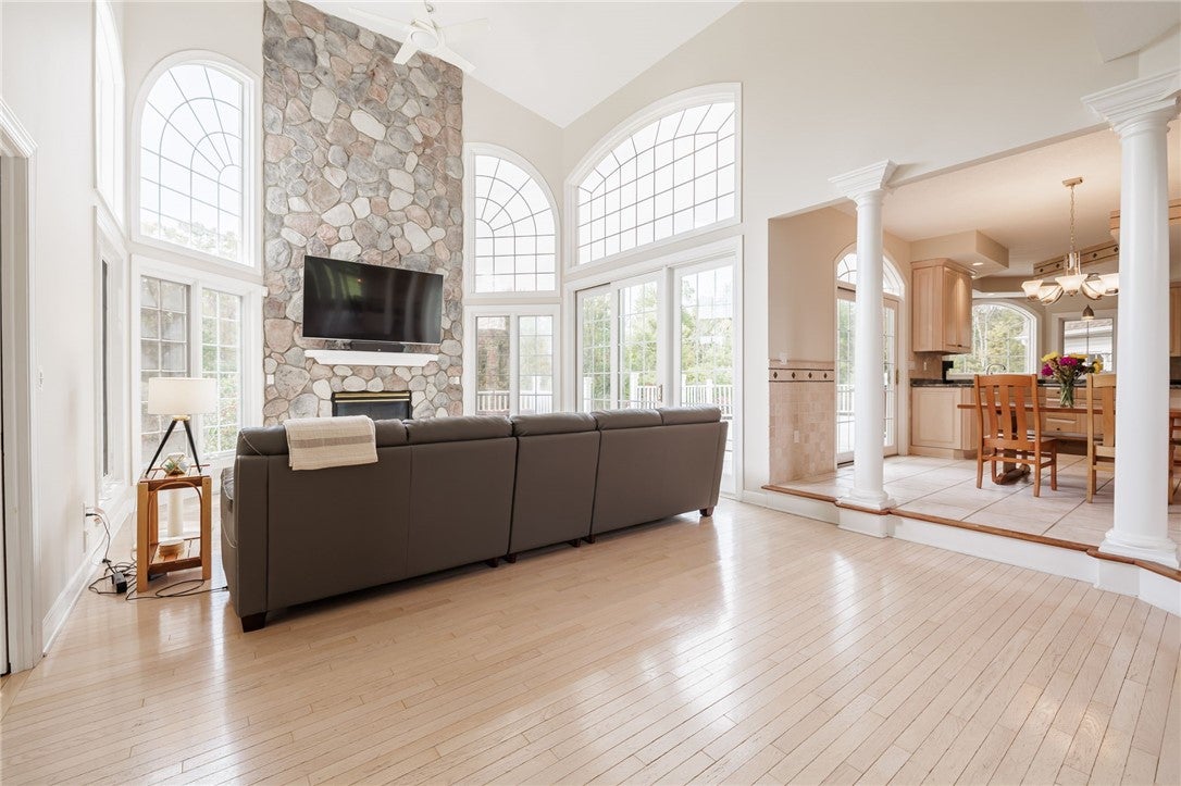 Webster, New York, 14580, United States, 4 Bedrooms Bedrooms, ,5 BathroomsBathrooms,Residential,Active,1953264