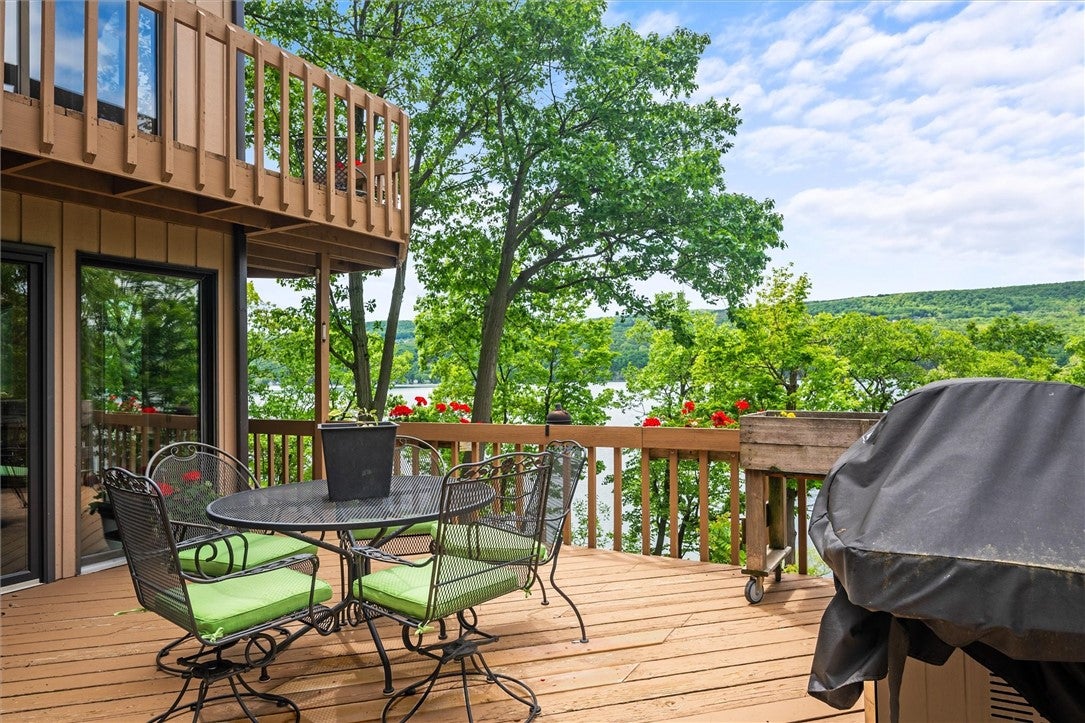 Middlesex, New York, 14507, United States, 3 Bedrooms Bedrooms, ,3 BathroomsBathrooms,Residential,Pending,1905120