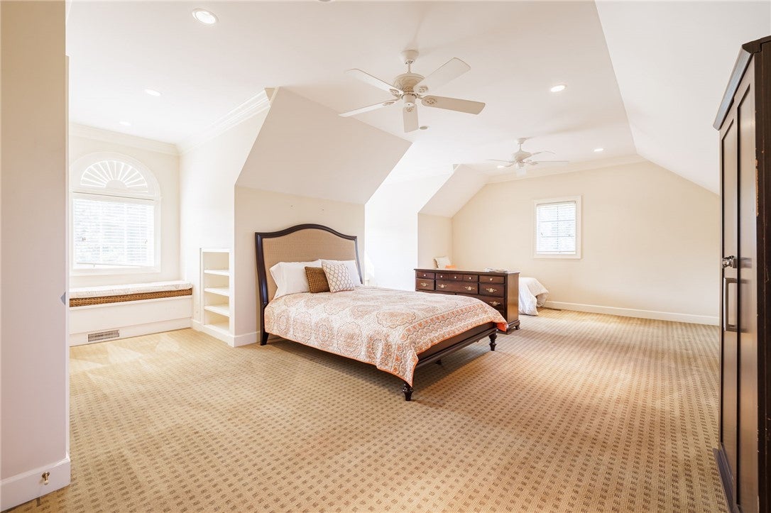 Rush, New York, 14543, United States, 4 Bedrooms Bedrooms, ,6 BathroomsBathrooms,Residential,Active,1905074
