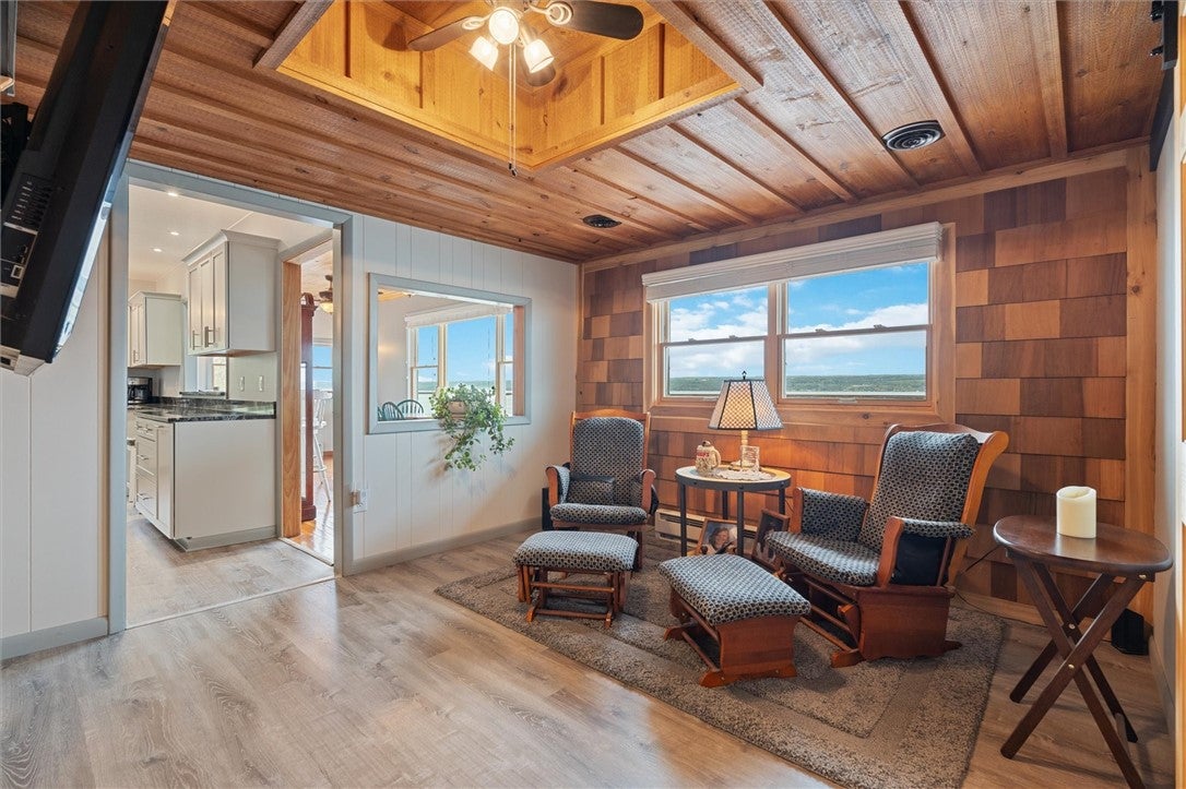 King Ferry, New York, 13081, United States, ,3 BathroomsBathrooms,Residential,Active,1798177