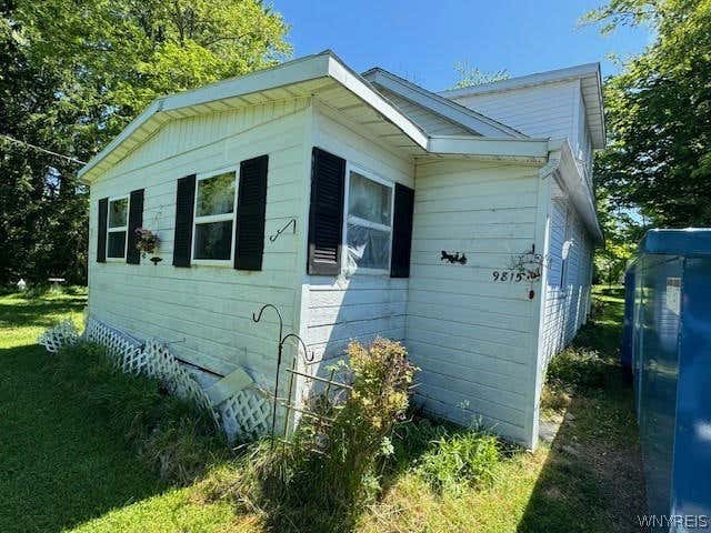 9815 LAKE SHORE RD, ANGOLA, NY 14006, photo 1 of 17