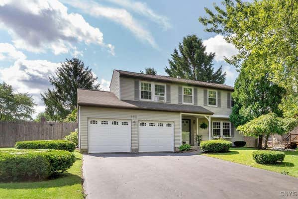 8431 SILVER SPRUCE CIR, LIVERPOOL, NY 13090 - Image 1