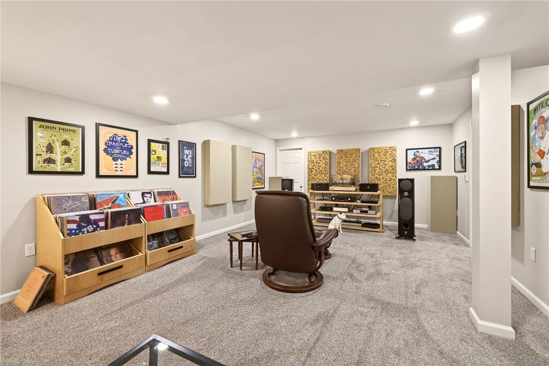 Webster, New York, 14580, United States, 7 Bedrooms Bedrooms, ,5 BathroomsBathrooms,Residential,Active,2030072