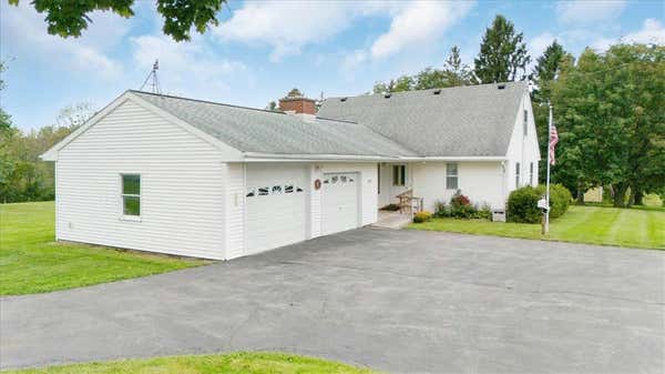 6003 E TOWNLINE RD, WILLIAMSON, NY 14589, photo 5 of 50