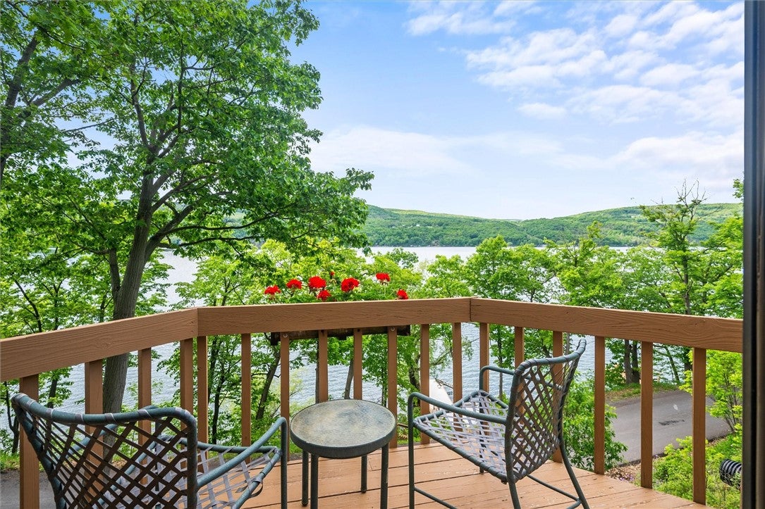 Middlesex, New York, 14507, United States, 3 Bedrooms Bedrooms, ,3 BathroomsBathrooms,Residential,Pending,1905120