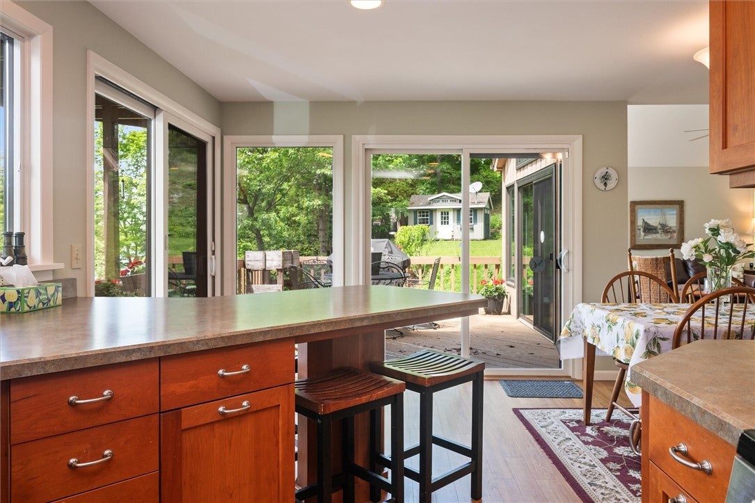 Middlesex, New York, 14507, United States, 3 Bedrooms Bedrooms, ,3 BathroomsBathrooms,Residential,Pending,1905120