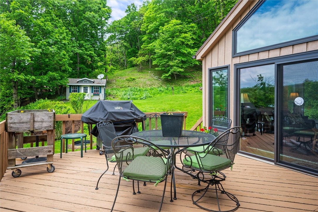 Middlesex, New York, 14507, United States, 3 Bedrooms Bedrooms, ,3 BathroomsBathrooms,Residential,Pending,1905120