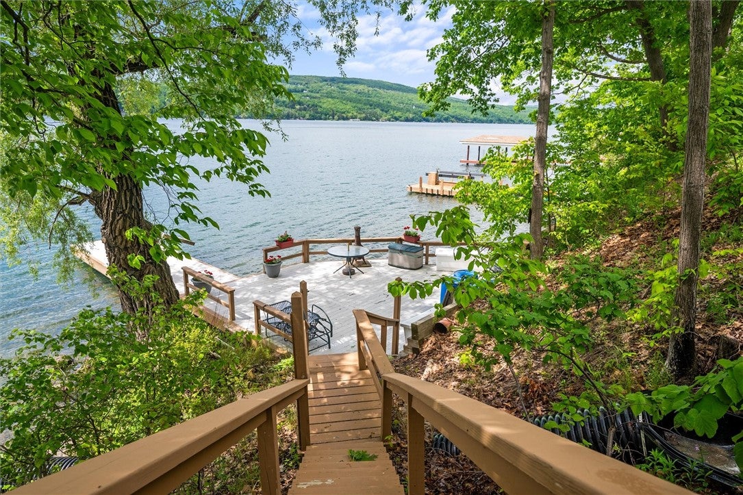 Middlesex, New York, 14507, United States, 3 Bedrooms Bedrooms, ,3 BathroomsBathrooms,Residential,Pending,1905120