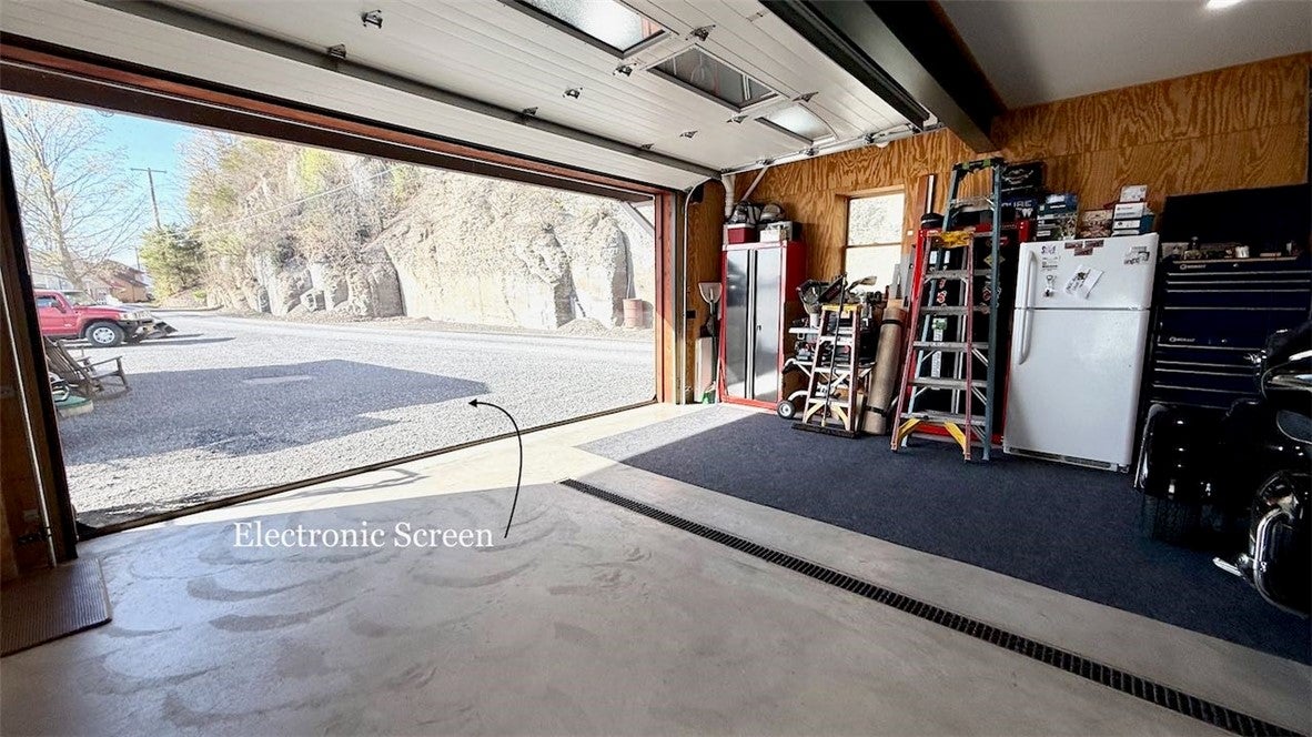 King Ferry, New York, 13081, United States, ,3 BathroomsBathrooms,Residential,Active,1798177