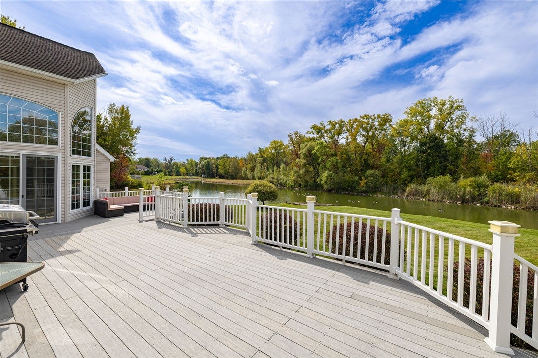 Webster, New York, 14580, United States, 4 Bedrooms Bedrooms, ,5 BathroomsBathrooms,Residential,Active,1953264