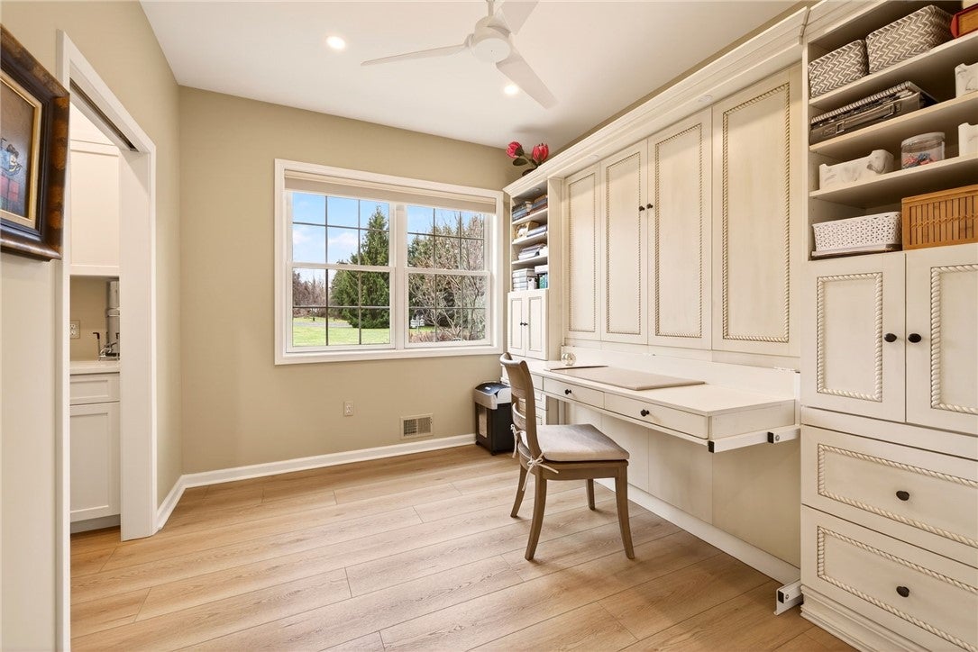 Webster, New York, 14580, United States, 7 Bedrooms Bedrooms, ,5 BathroomsBathrooms,Residential,Active,2030072