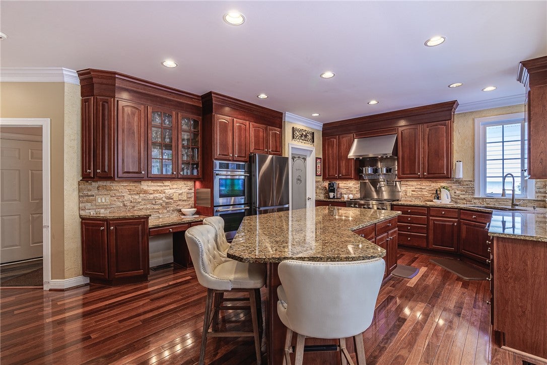 Victor, New York, 14564, United States, 5 Bedrooms Bedrooms, ,5 BathroomsBathrooms,Residential,Active,1926889