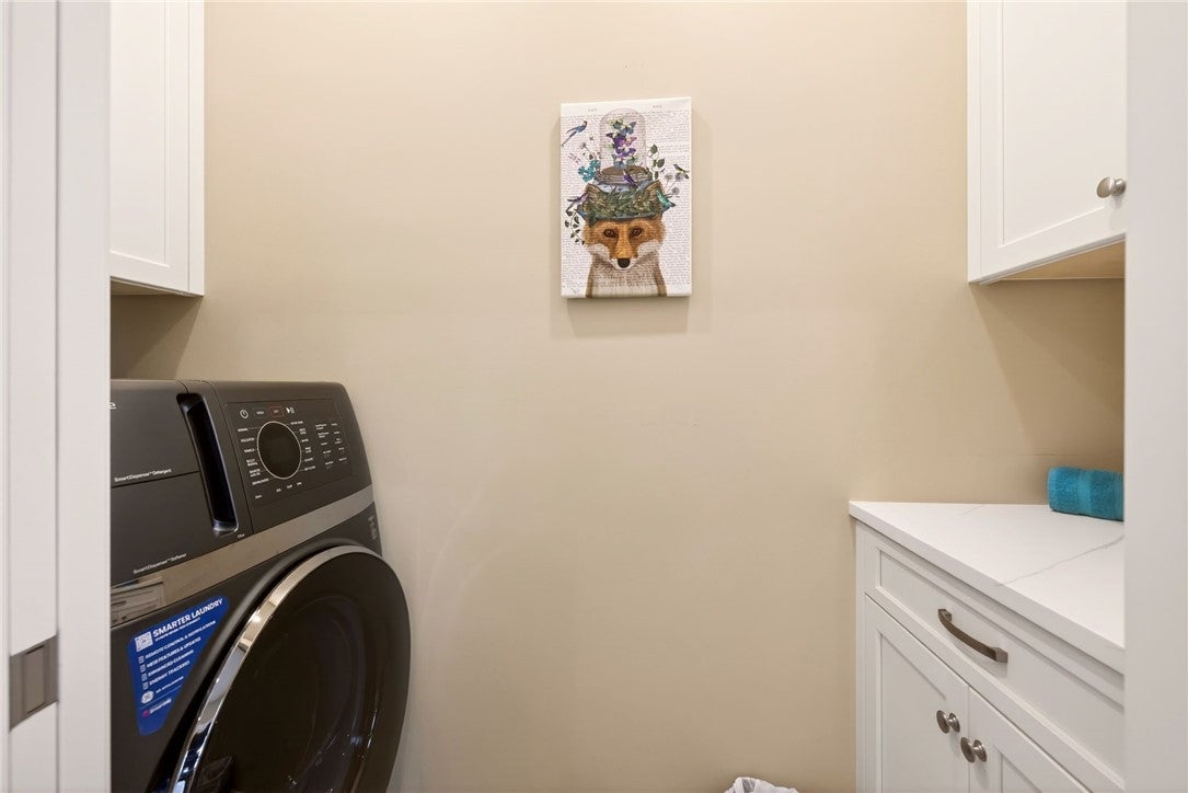 Webster, New York, 14580, United States, 7 Bedrooms Bedrooms, ,5 BathroomsBathrooms,Residential,Active,2030072