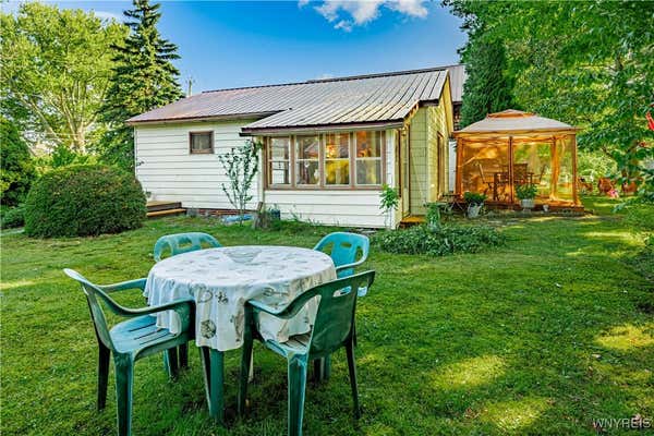 48 SUNSET ISLAND RD, WILSON, NY 14172 - Image 1