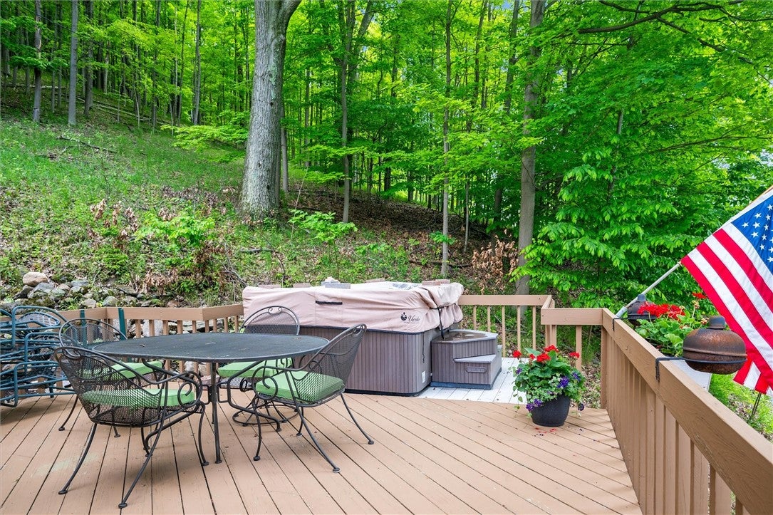 Middlesex, New York, 14507, United States, 3 Bedrooms Bedrooms, ,3 BathroomsBathrooms,Residential,Pending,1905120