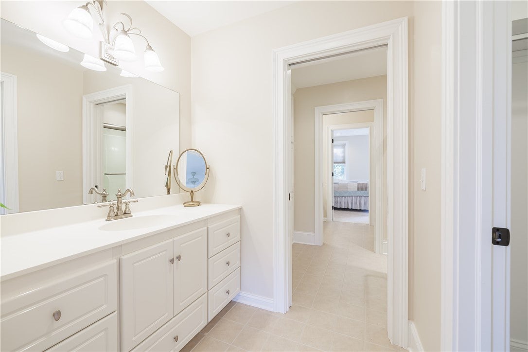 Fairport, New York, 14450, United States, 5 Bedrooms Bedrooms, ,5 BathroomsBathrooms,Residential,Active,1951817