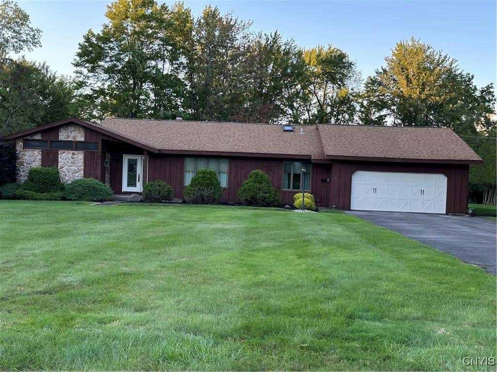 56 TABER RD, NEW HARTFORD, NY 13413, photo 1