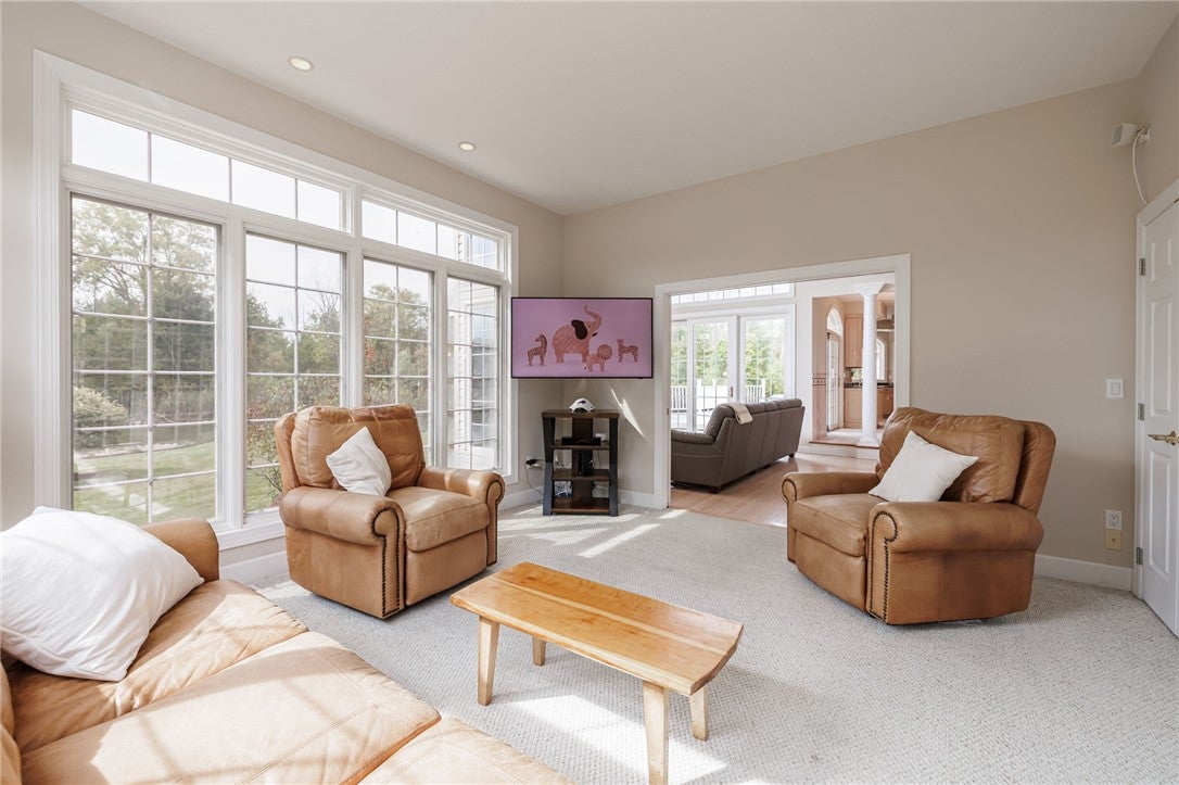 Webster, New York, 14580, United States, 4 Bedrooms Bedrooms, ,5 BathroomsBathrooms,Residential,Active,1953264