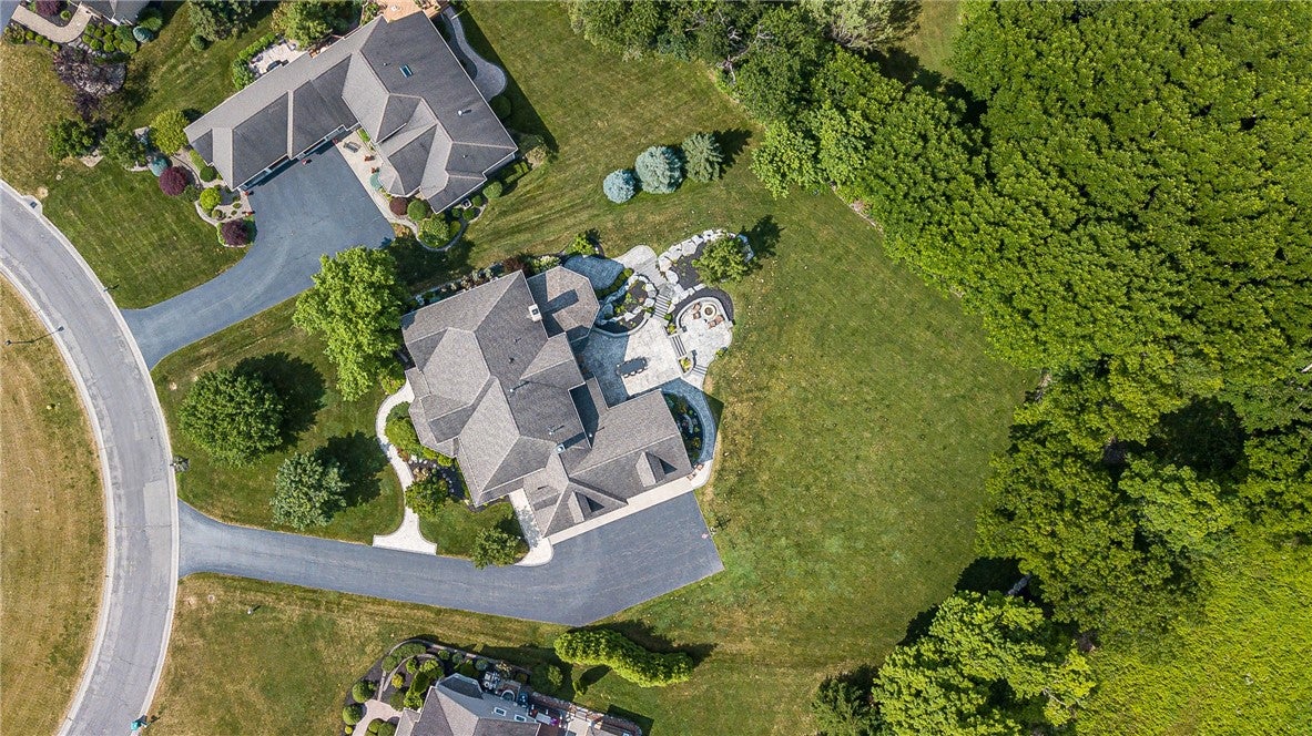 Victor, New York, 14564, United States, 5 Bedrooms Bedrooms, ,6 BathroomsBathrooms,Residential,Active,1919058