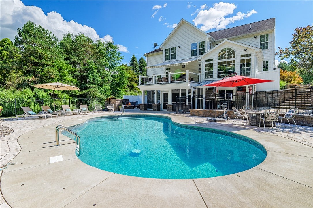 Victor, New York, 14564, United States, 5 Bedrooms Bedrooms, ,5 BathroomsBathrooms,Residential,Active,1926889