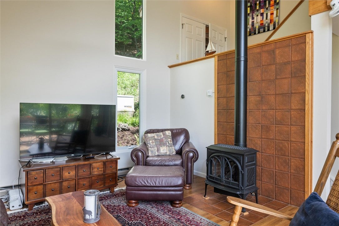 Middlesex, New York, 14507, United States, 3 Bedrooms Bedrooms, ,3 BathroomsBathrooms,Residential,Pending,1905120
