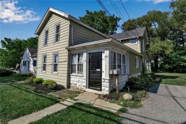 31 ORCHARD AVE, BUFFALO, NY 14219 - Image 1