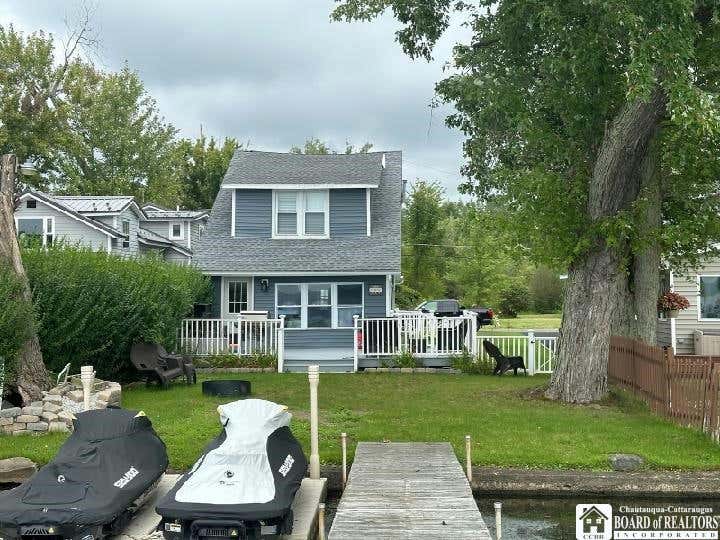 3593 LAKE ST, JAMESTOWN, NY 14701, photo 1 of 14