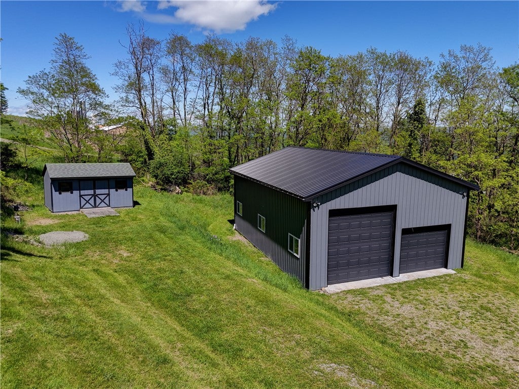 Hammondsport, New York, 14840, United States, 4 Bedrooms Bedrooms, ,5 BathroomsBathrooms,Residential,Active,1824033