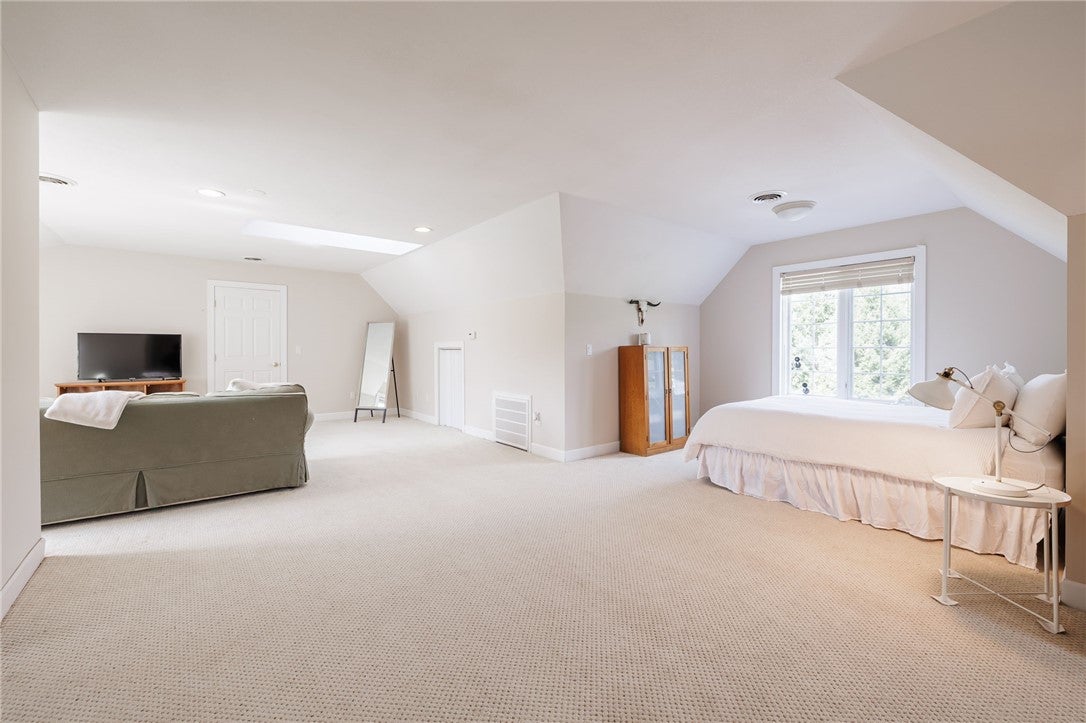 Webster, New York, 14580, United States, 4 Bedrooms Bedrooms, ,5 BathroomsBathrooms,Residential,Active,1953264