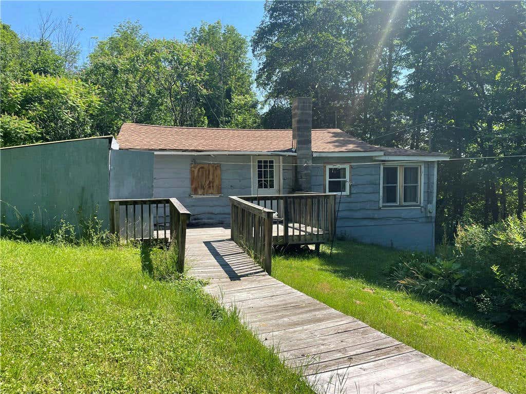 489 TEN EYKE RD, DECATUR, NY 12043, photo 1 of 24