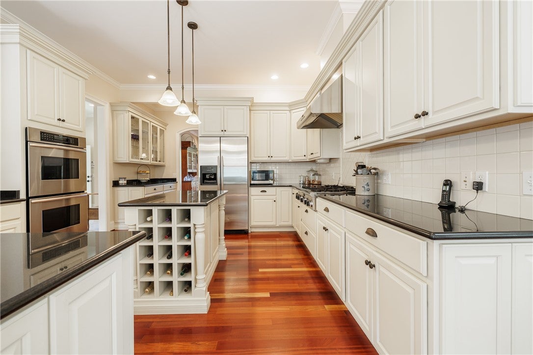 Fairport, New York, 14450, United States, 5 Bedrooms Bedrooms, ,5 BathroomsBathrooms,Residential,Active,1951817