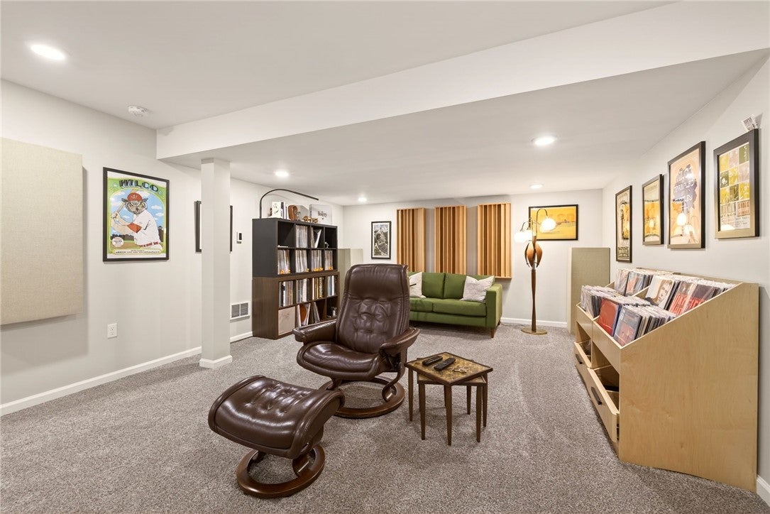 Webster, New York, 14580, United States, 7 Bedrooms Bedrooms, ,5 BathroomsBathrooms,Residential,Active,2030072