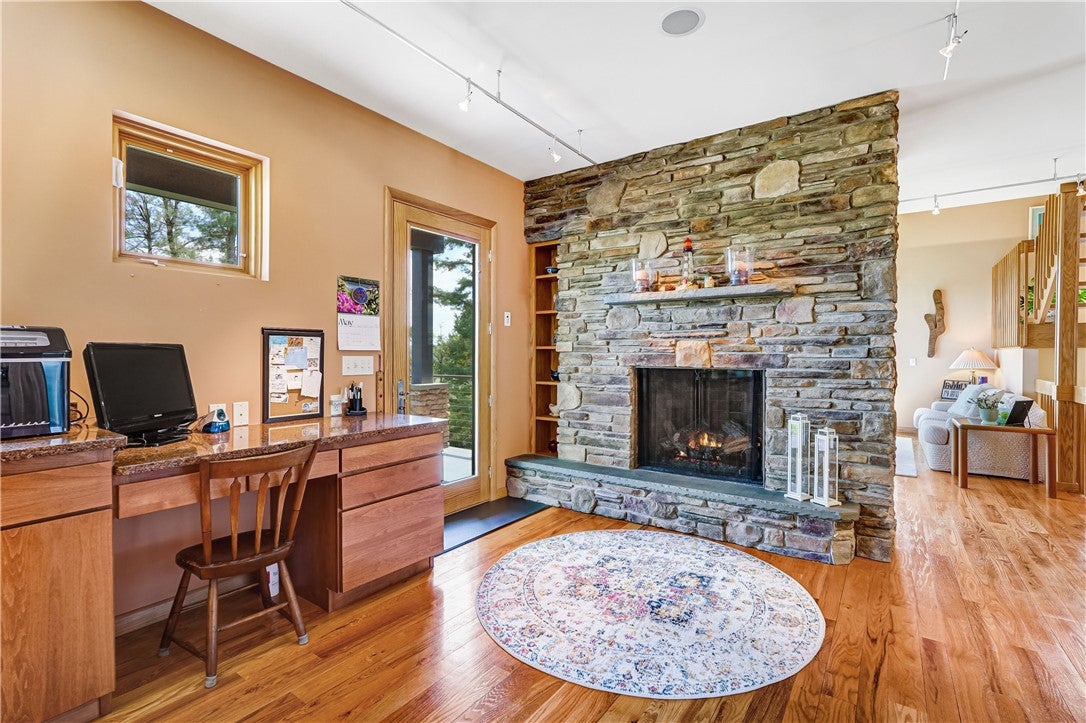 Hammondsport, New York, 14840, United States, 4 Bedrooms Bedrooms, ,5 BathroomsBathrooms,Residential,Active,1824033